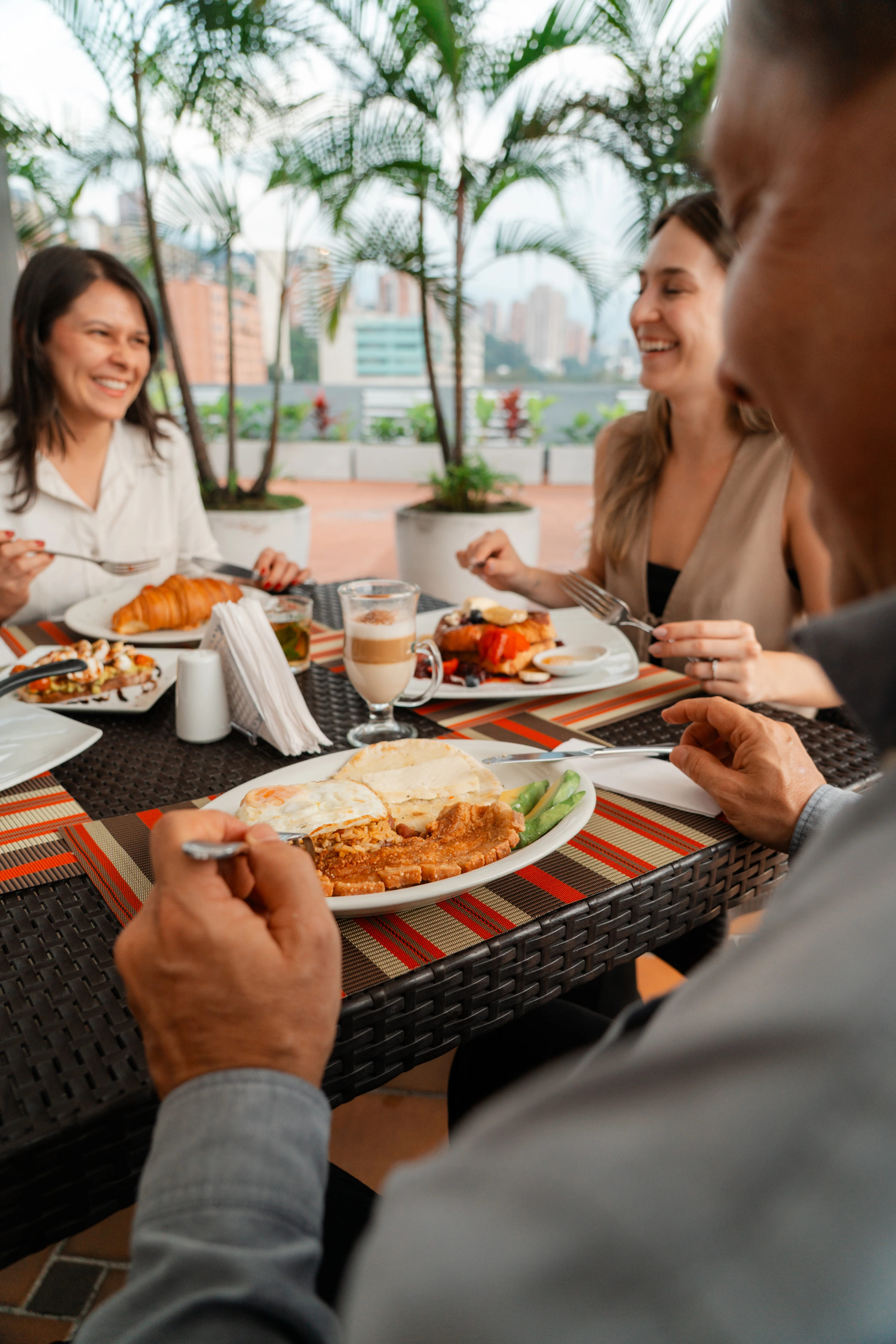 Gastronomía ejecutiva Best Western Plus Hotel San Diego Medellín